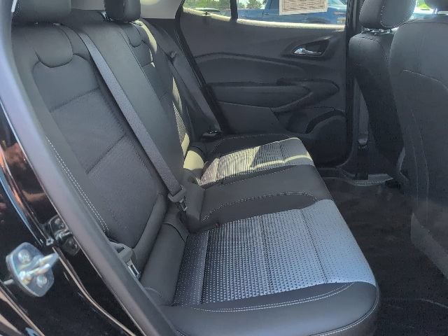 Used 2026 Chevrolet Trax LT w/ Driver Confidence Package FWD image 38