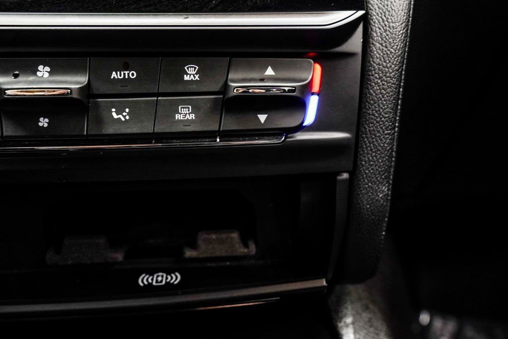 Used 2022 Maserati Quattroporte Modena Q4 image 22