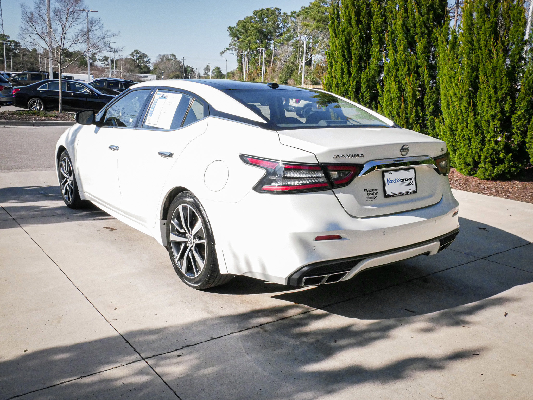 Used 2023 Nissan Maxima SL FWD image 8