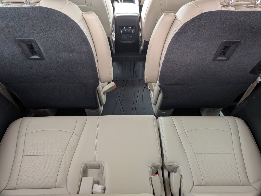 Used 2018 Buick Enclave Essence w/ Trailering Package AWD/4WD image 36
