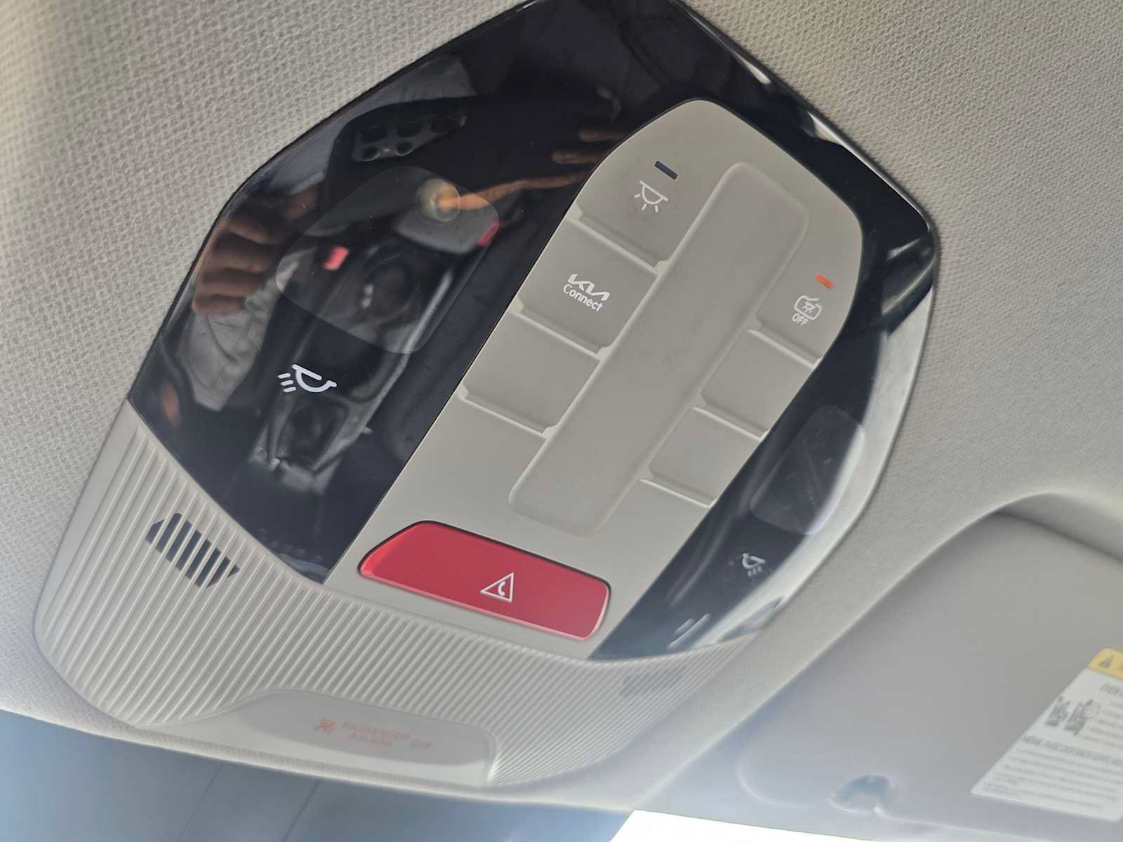 Used 2025 Kia K4 FWD image 32