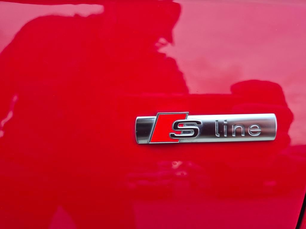 Used 2022 Audi A6 Premium Plus w/ Premium Plus Package image 11