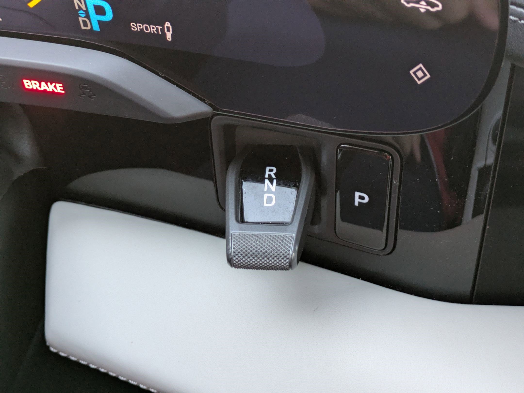 Used 2021 Porsche Taycan Turbo image 24