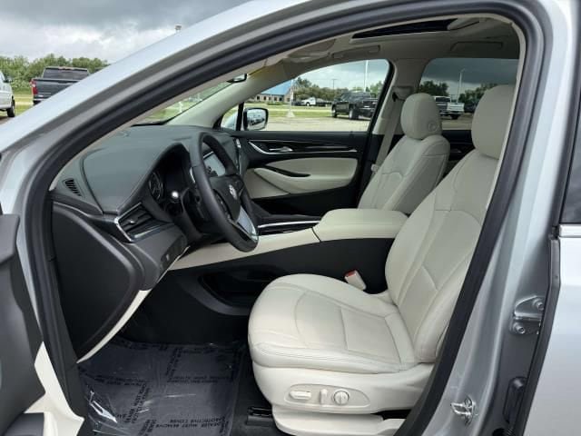 Used 2022 Buick Enclave Essence w/ Experience Buick Package AWD/4WD image 12