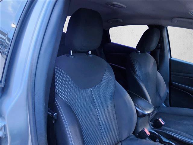 Used 2015 Dodge Dart SXT FWD image 12