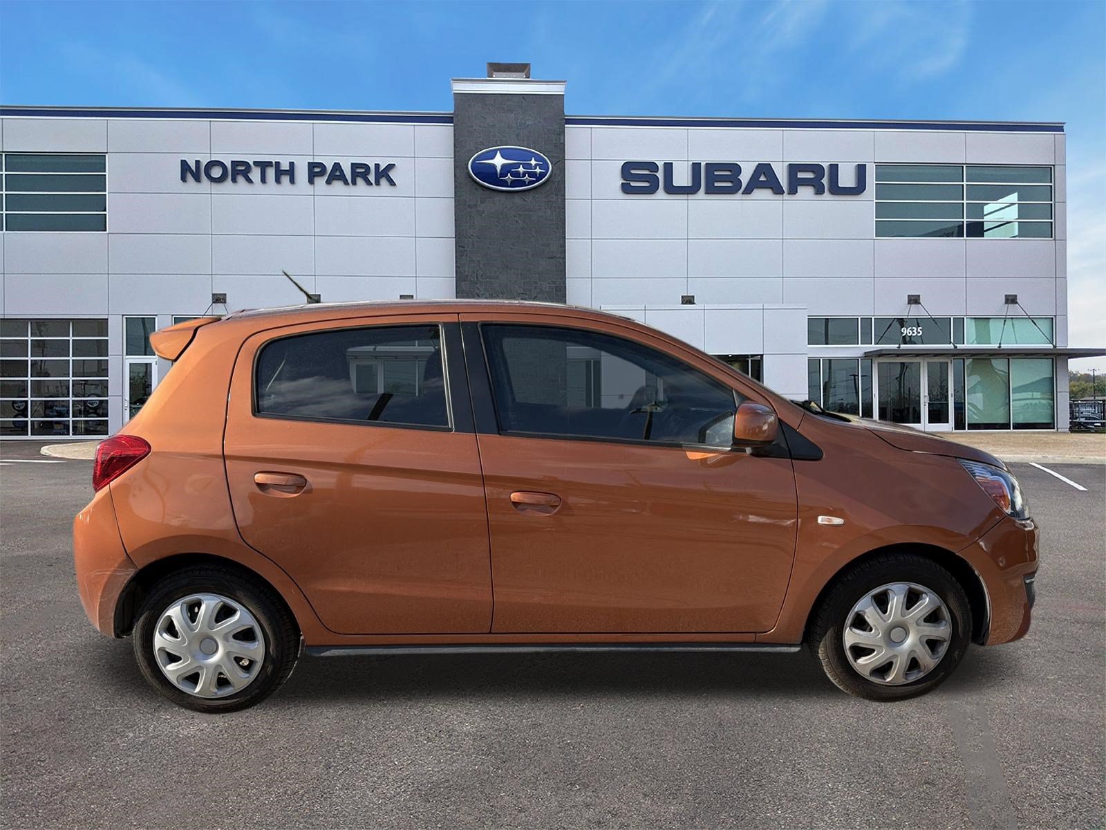 Used 2020 Mitsubishi Mirage ES FWD image 2