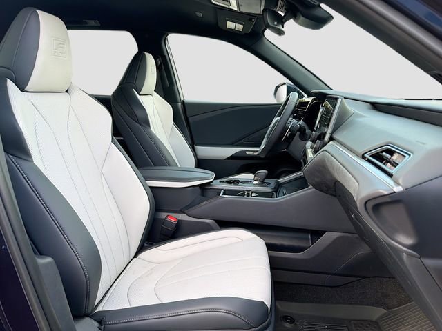 New 2026 Lexus TX 500h AWD image 16