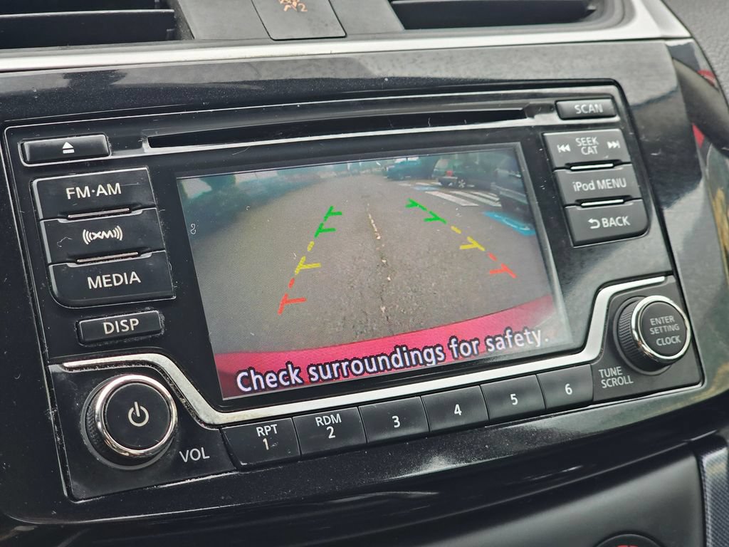 Used 2017 Nissan Sentra SR w/ Electronics Package FWD image 27