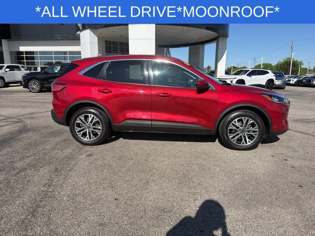 Used 2022 Ford Escape SEL w/ Technology Package AWD/4WD image 13