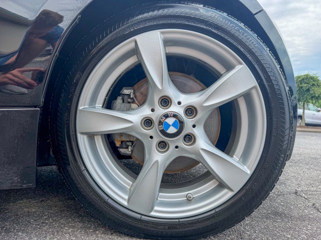 Used 2013 BMW 128i Convertible RWD image 24