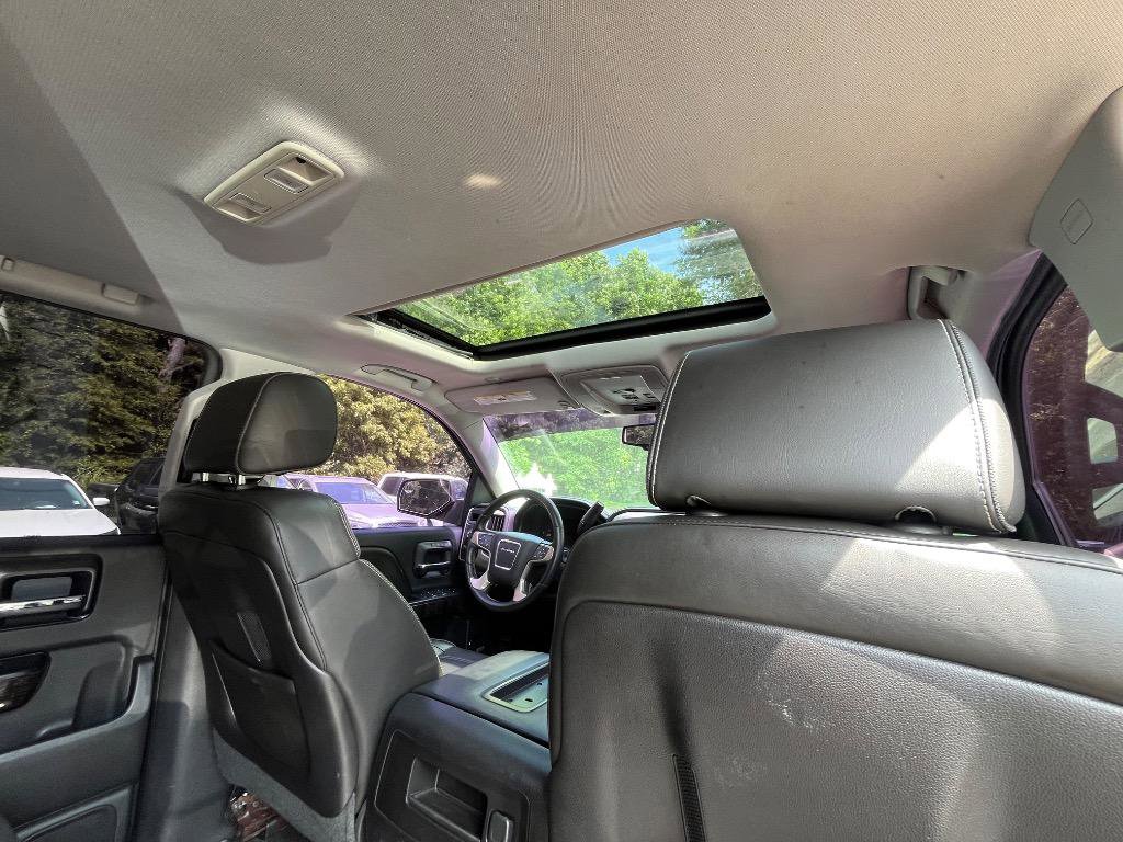 Used 2015 GMC Sierra 1500 Denali AWD/4WD image 28