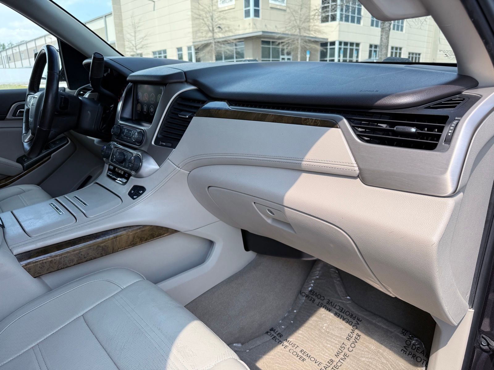 Used 2016 GMC Yukon XL Denali w/ Enhanced Security Package image 24