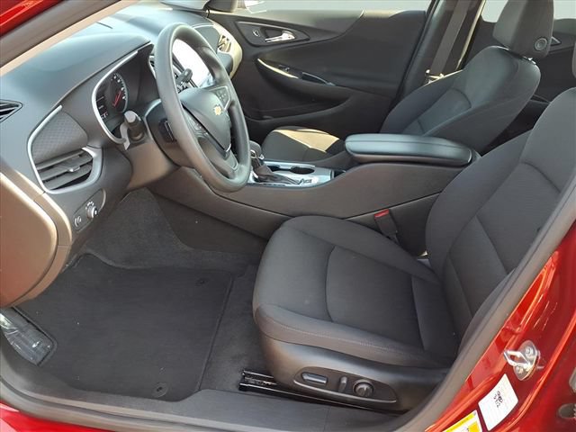 Used 2024 Chevrolet Malibu LT FWD image 12