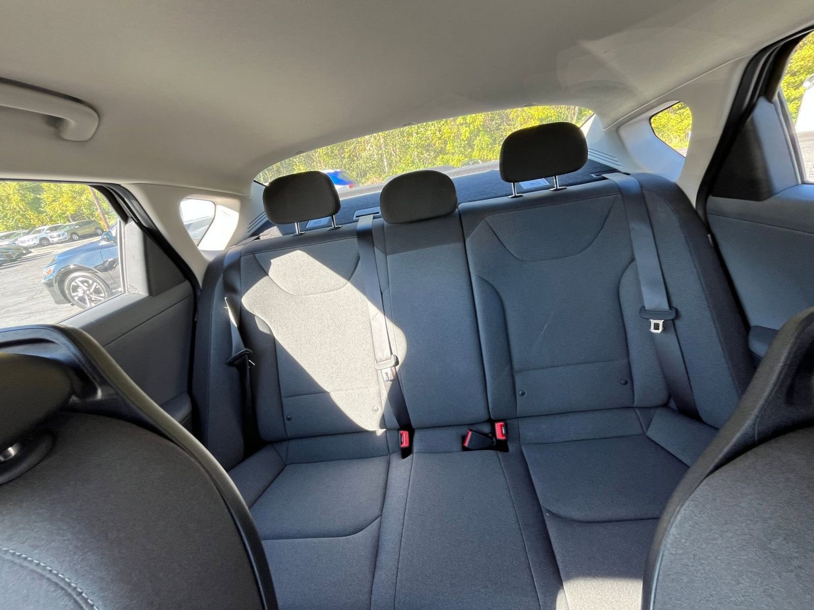 Used 2025 Kia K4 LXS image 33