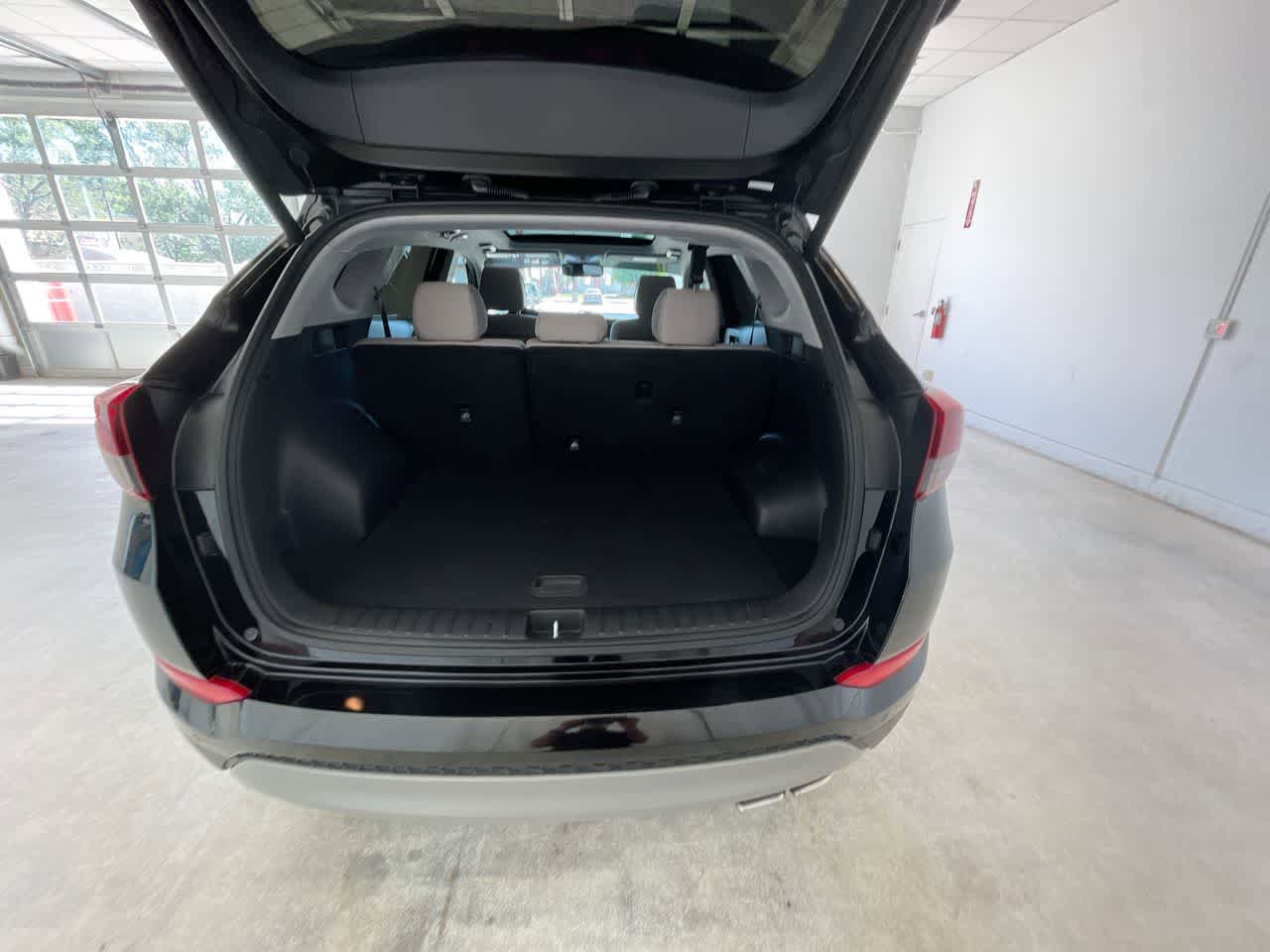 Used 2018 Hyundai Tucson Value AWD/4WD image 23