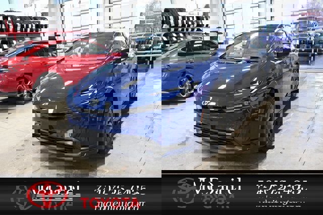 New 2026 Toyota Prius LE image 1