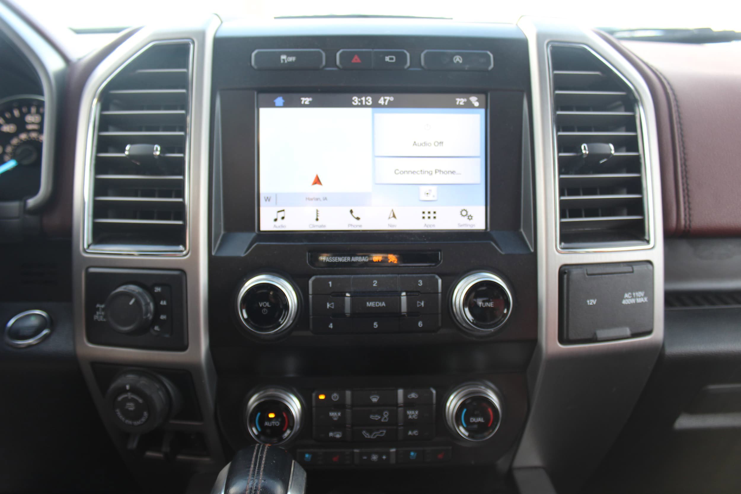 Used 2019 Ford F150 Platinum w/ Equipment Group 701A Luxury AWD/4WD image 15