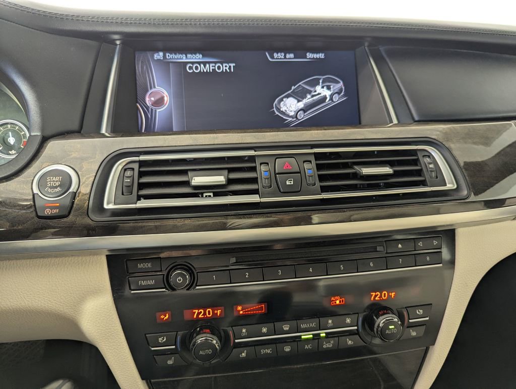 Used 2015 BMW 750Li RWD image 45