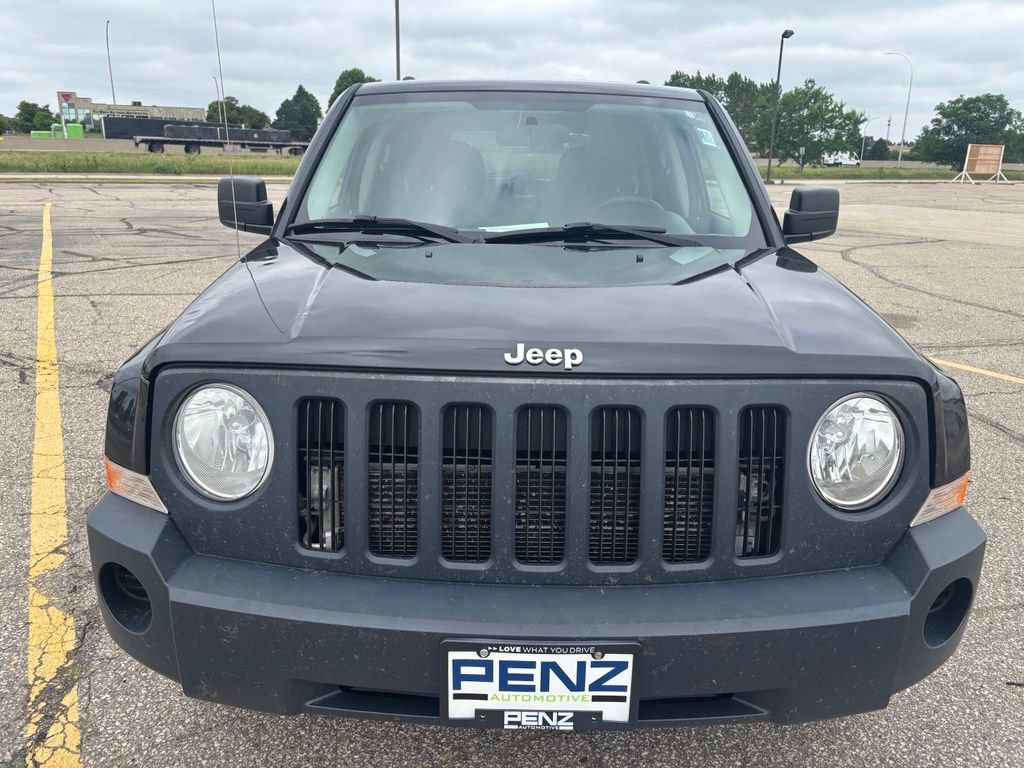 Used 2010 Jeep Patriot Sport AWD/4WD image 2