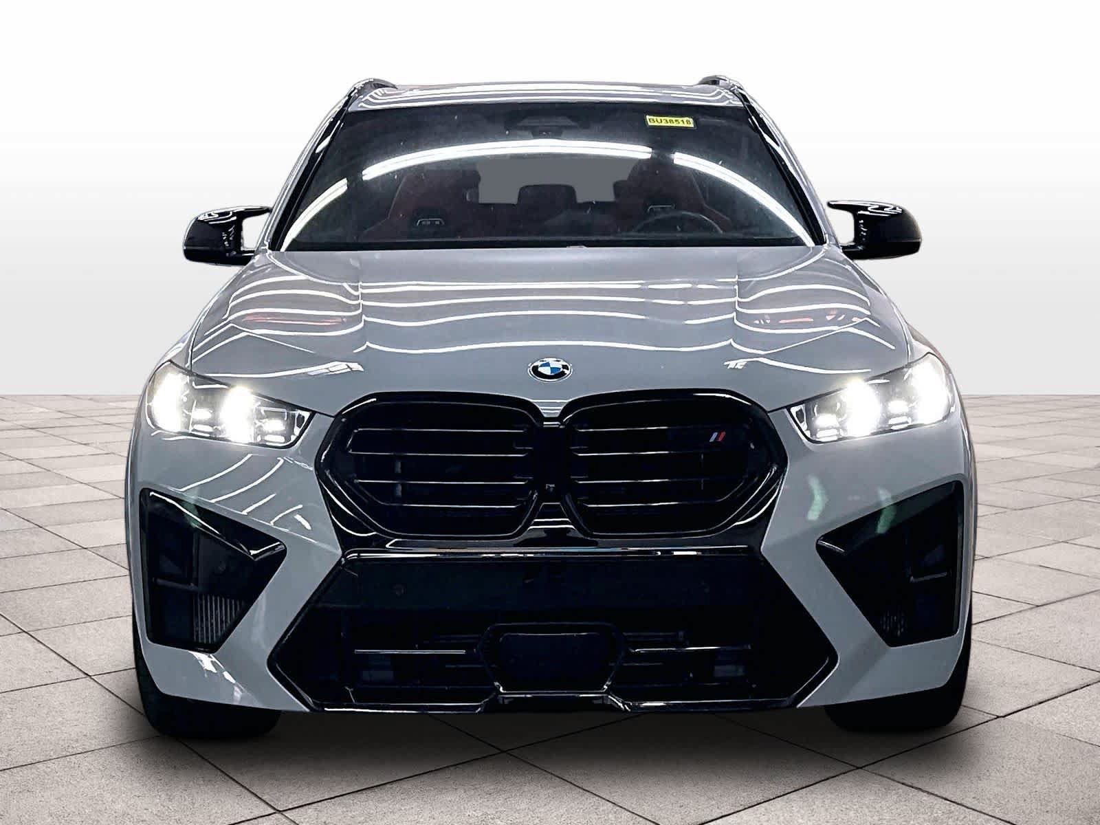 Used 2025 BMW X5 M Competition w/ Executive Package AWD/4WD image 3