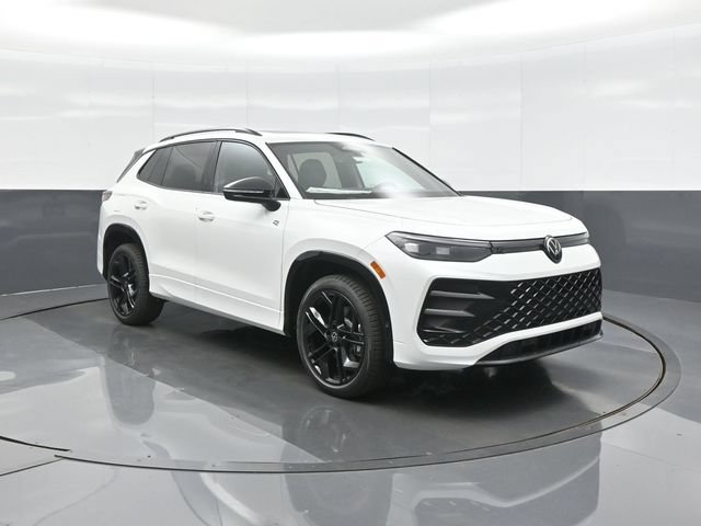 New 2026 Volkswagen Tiguan SE R-Line