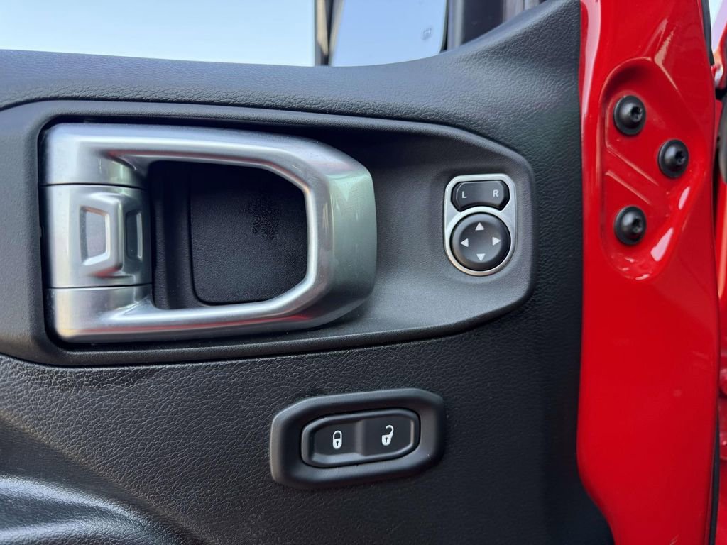 Used 2020 Jeep Gladiator Sport w/ Quick Order Package 24S image 13