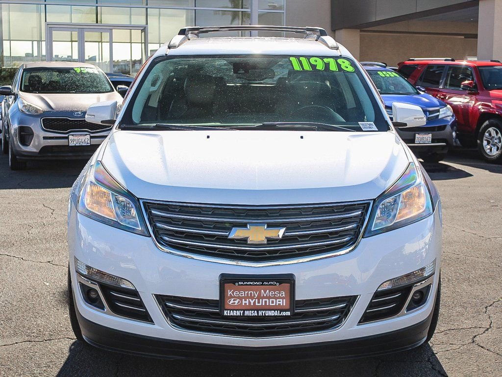 Used 2017 Chevrolet Traverse Premier image 2