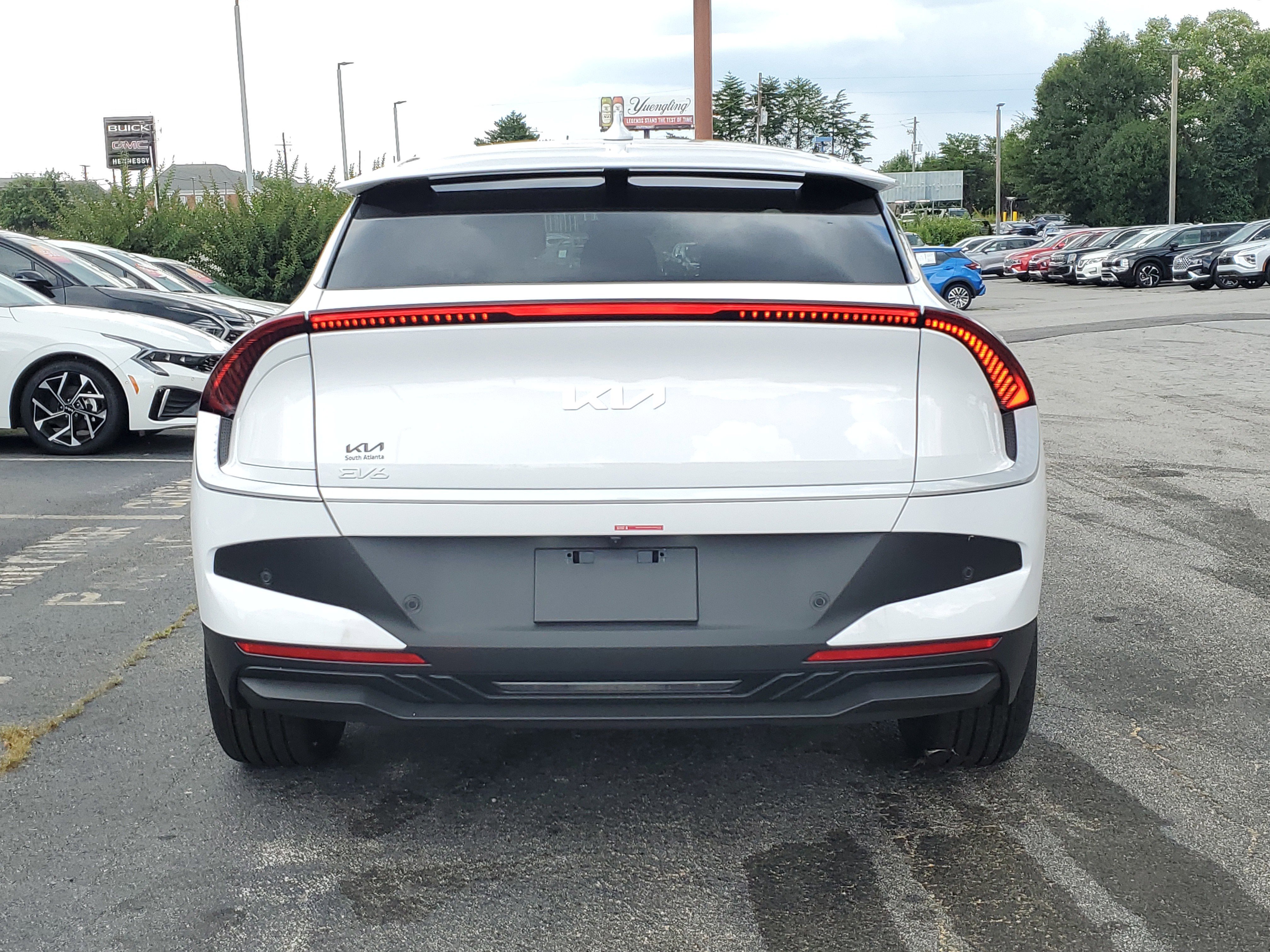 New 2025 Kia EV6 Light w/ Light LR Technology Package image 5