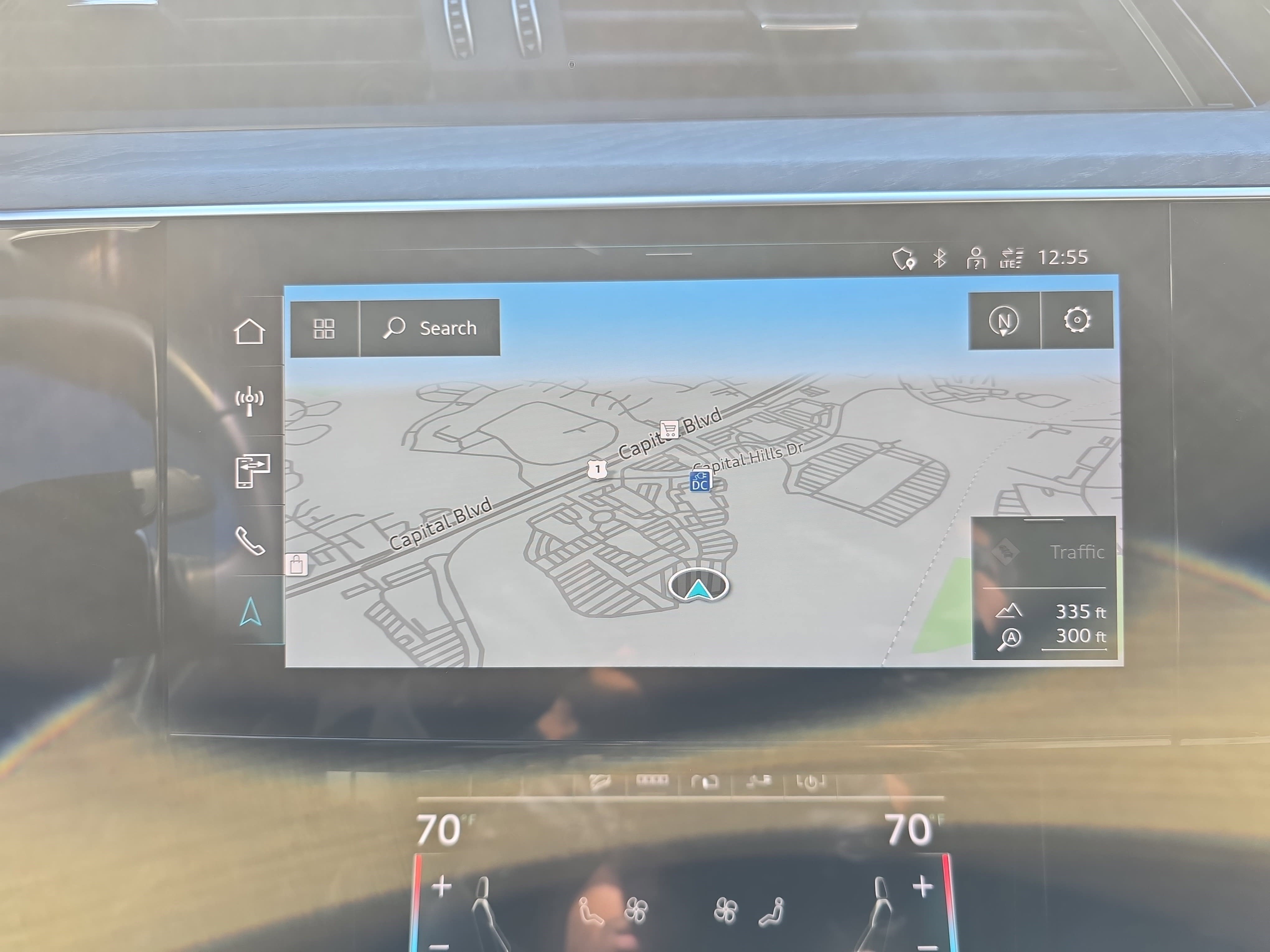 Certified 2022 Audi e-tron Premium image 21