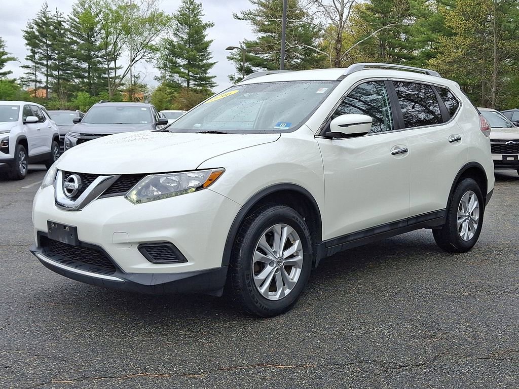 Used 2016 Nissan Rogue SV AWD/4WD image 3