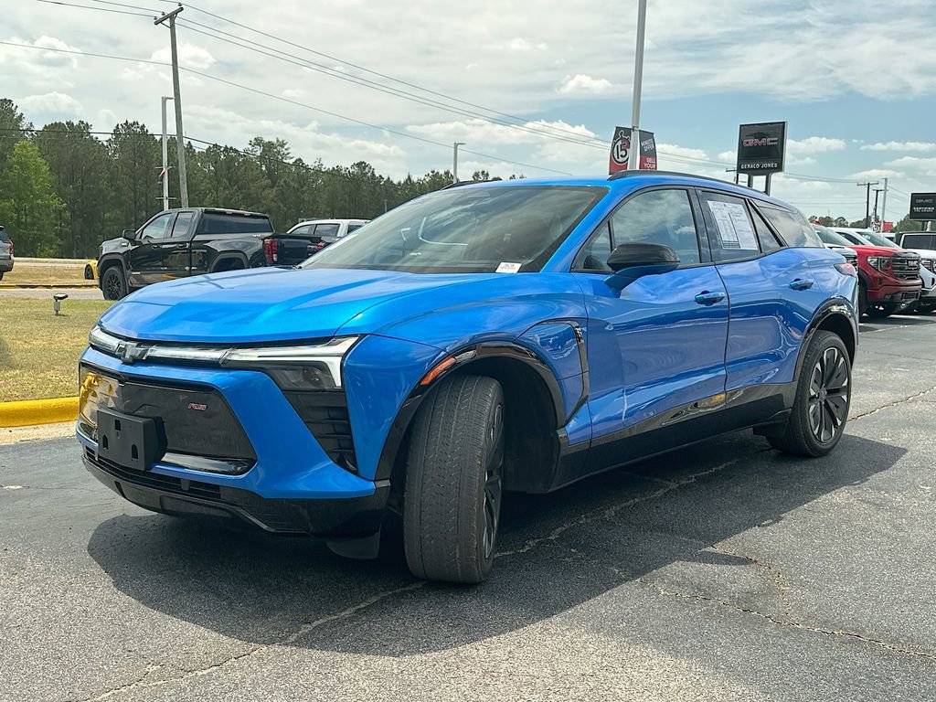 Used 2024 Chevrolet Blazer EV RS AWD/4WD image 2
