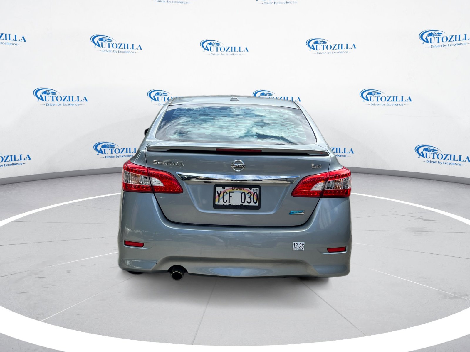 Used 2013 Nissan Sentra SR w/ Premium Pkg FWD image 4