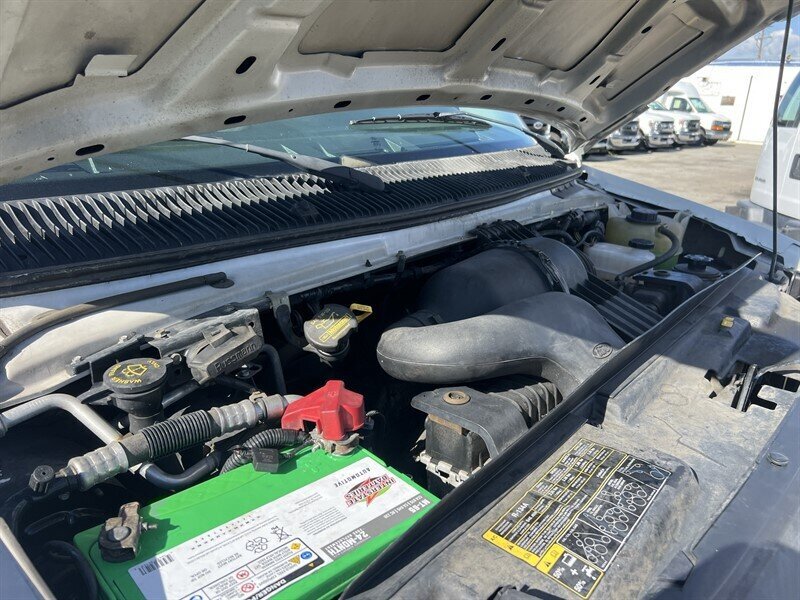 Used 2013 Ford E-150 and Econoline 150 RWD image 26