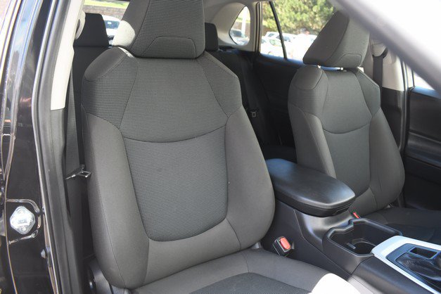 Certified 2025 Toyota RAV4 LE AWD/4WD image 26