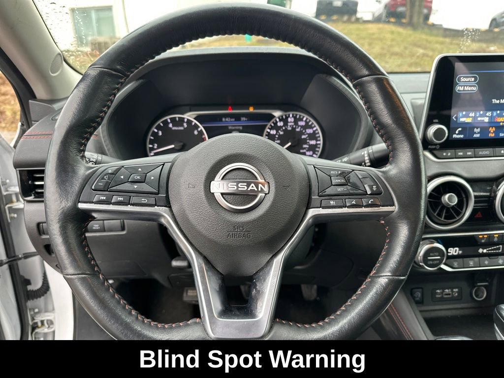 Used 2025 Nissan Sentra SR w/ SR Premium Package image 14
