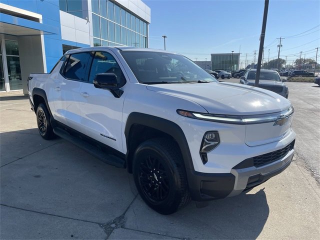 New 2025 Chevrolet Silverado EV LT image 2