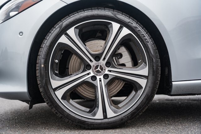 New 2025 Mercedes-Benz C 300 4MATIC Sedan image 19