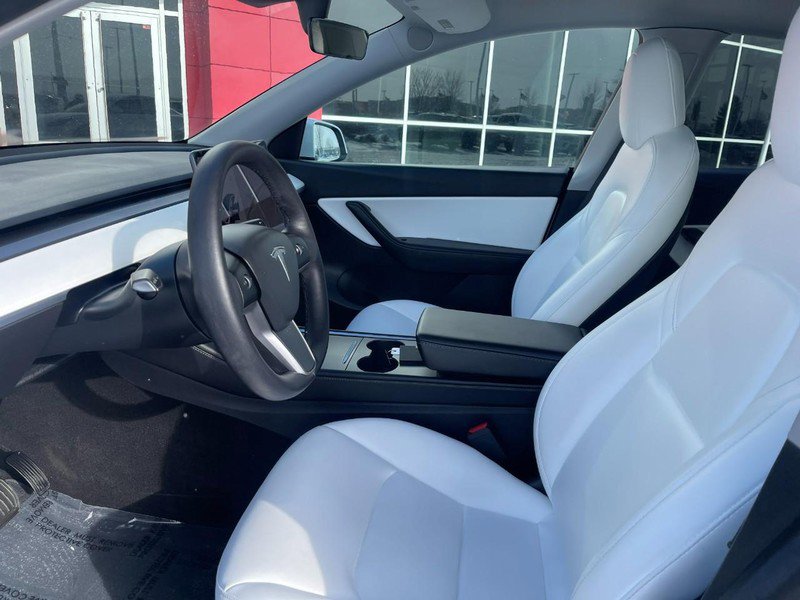Used 2021 Tesla Model Y Long Range image 17