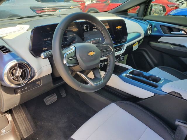 New 2026 Chevrolet Equinox EV LT image 9