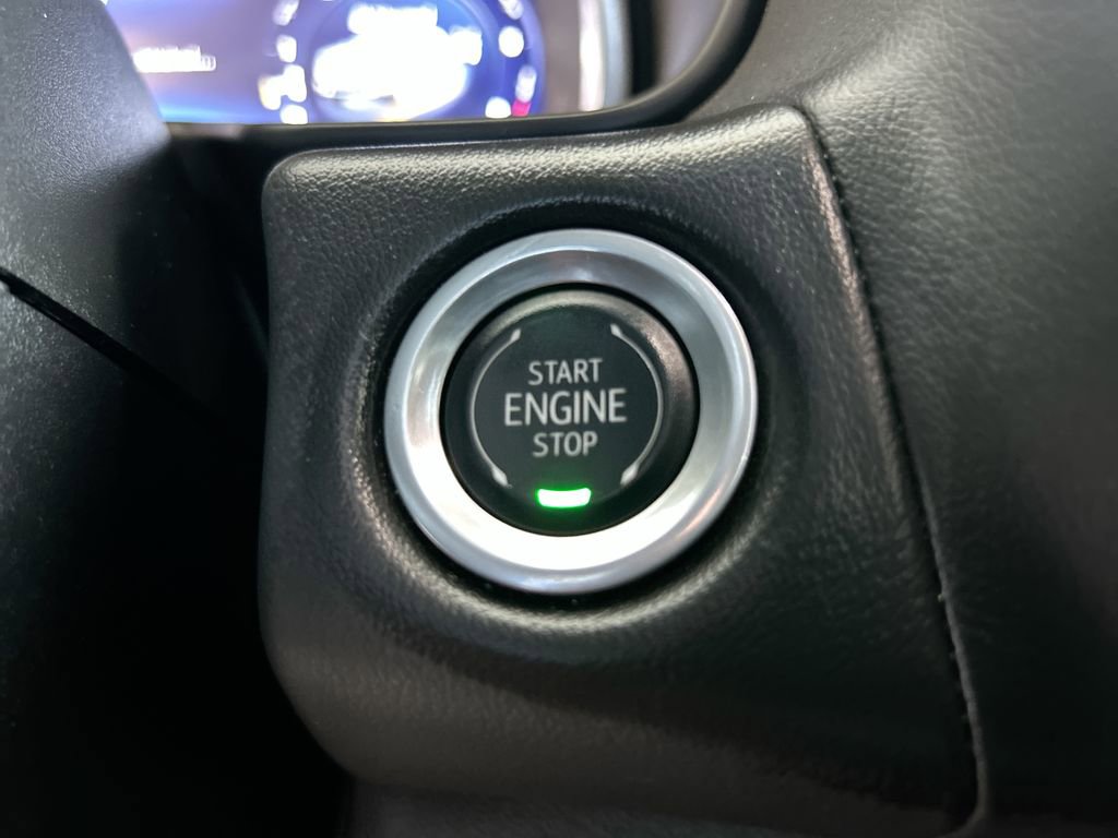 Used 2024 Chevrolet Tahoe LT AWD/4WD image 31