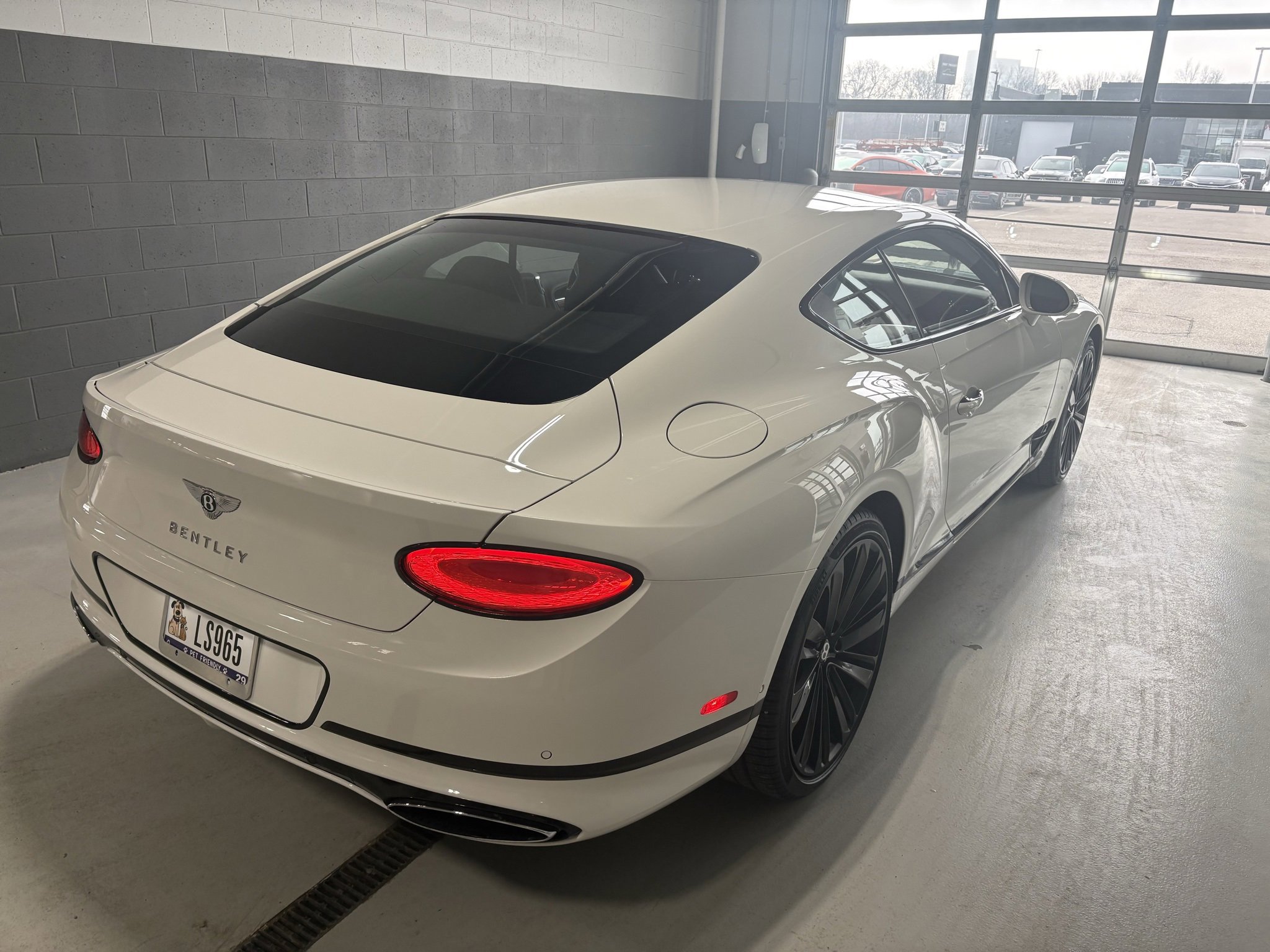 Used 2020 Bentley Continental GT image 3