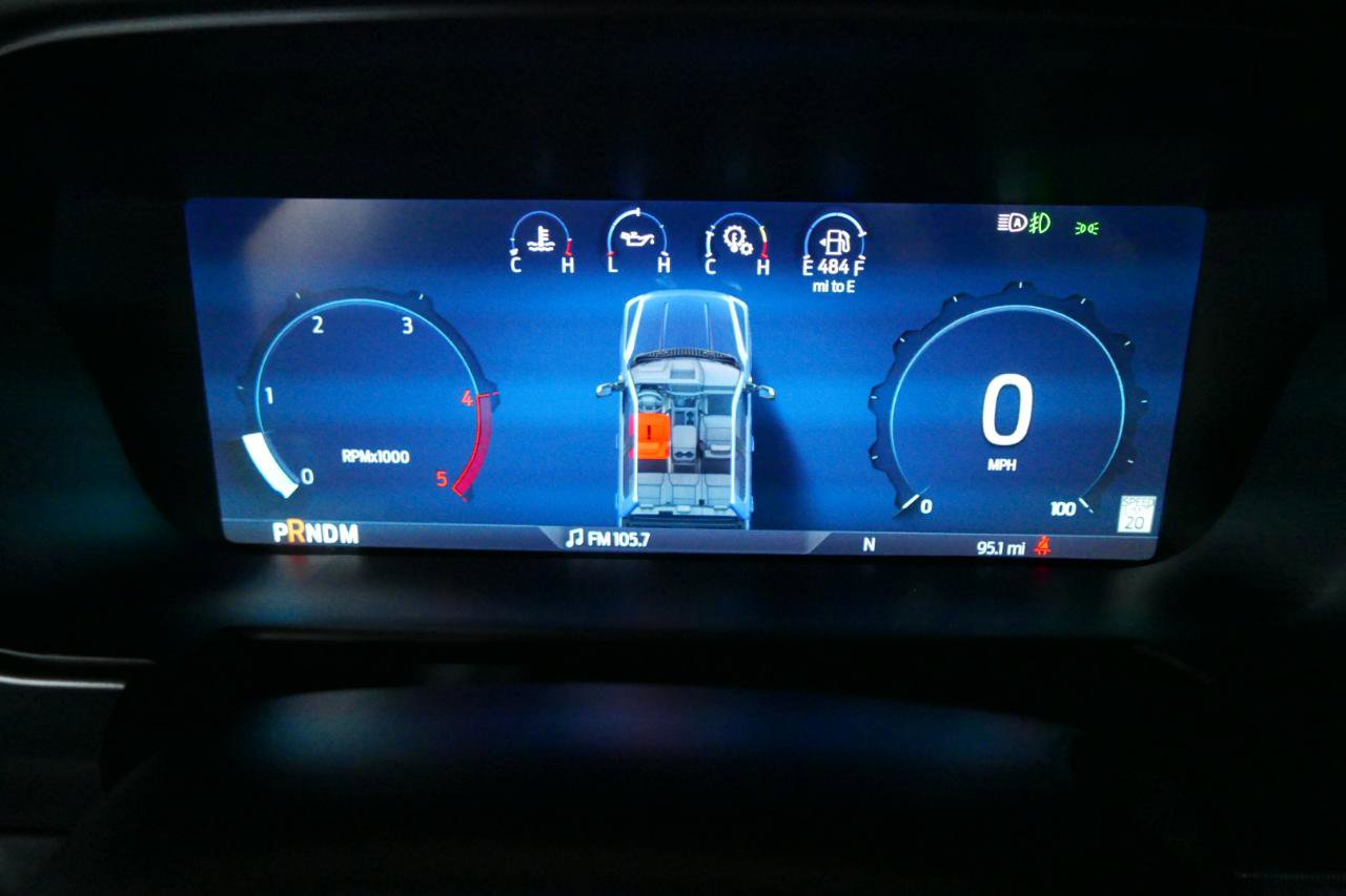 Used 2026 Ford F450 Platinum w/ FX4 Off-Road Package image 16