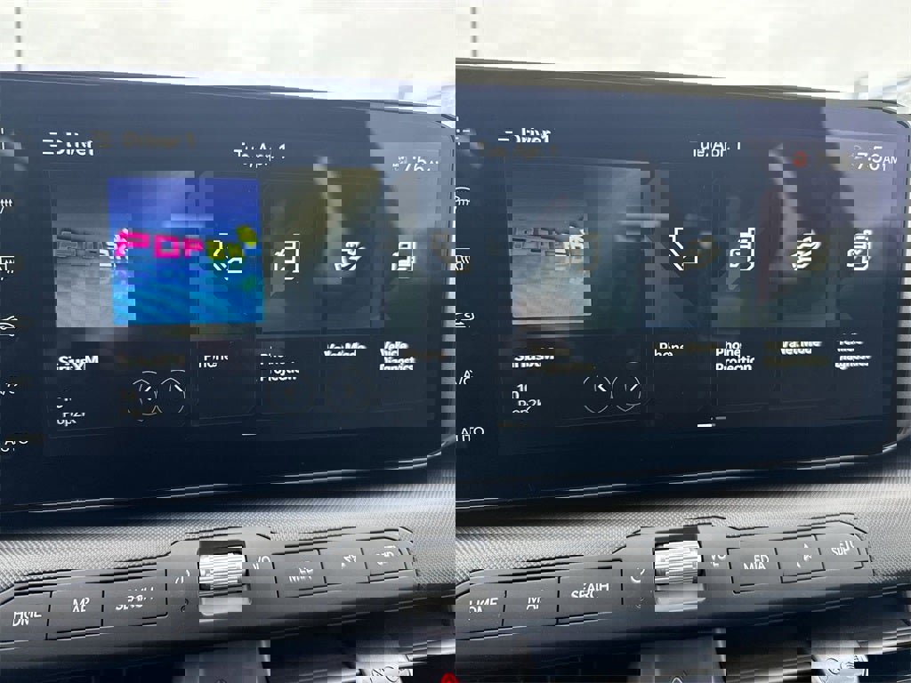 New 2025 Kia K4 EX image 12