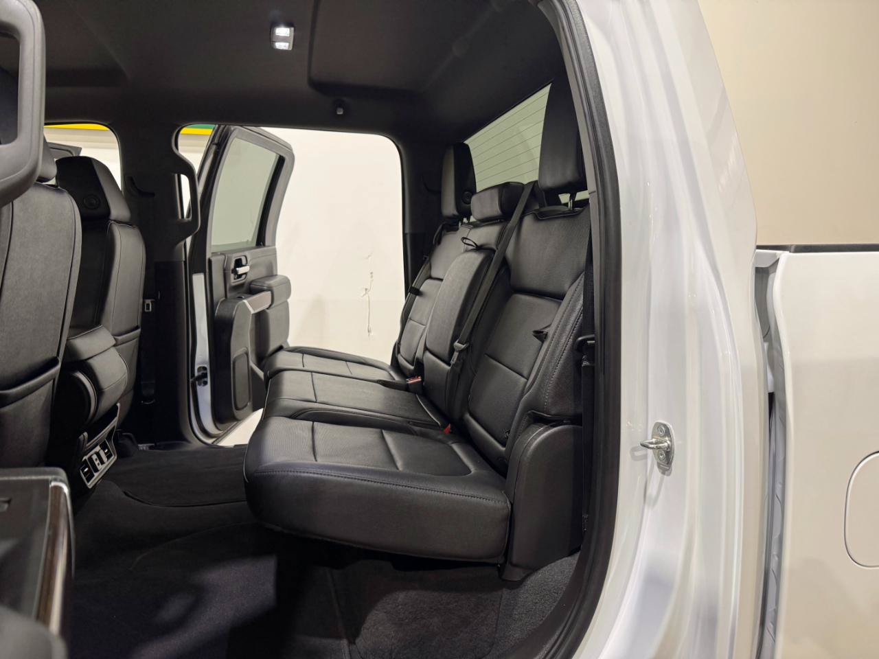 Used 2021 GMC Sierra 2500 SLT AWD/4WD image 18