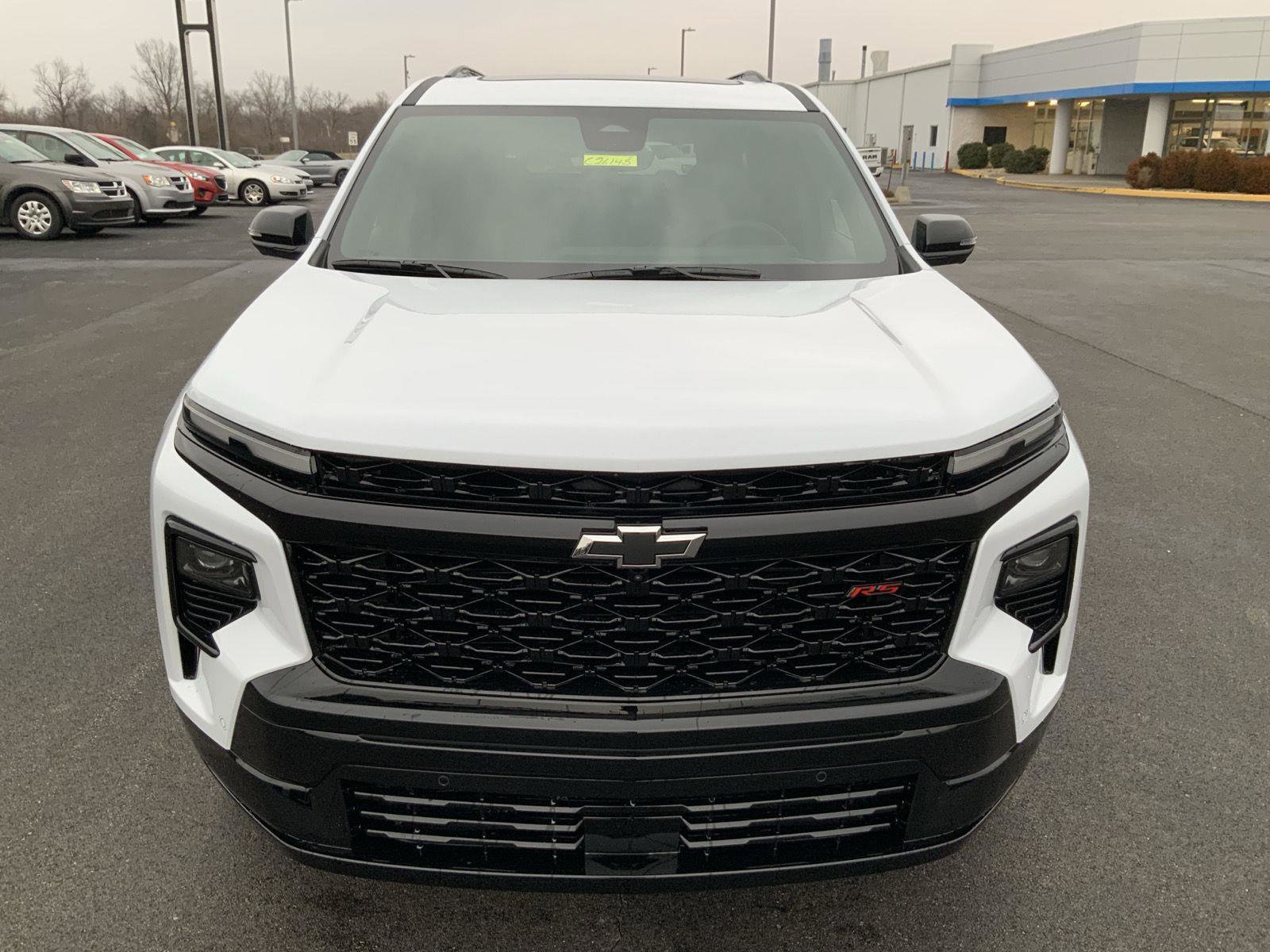 New 2026 Chevrolet Traverse RS w/ LPO, Floor Liner Package image 3