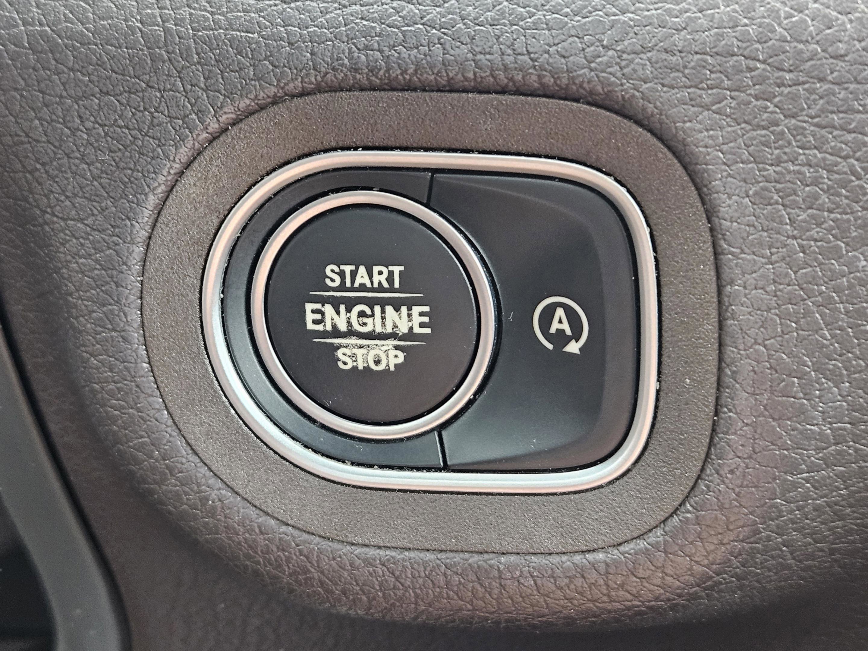 Used 2020 Mercedes-Benz GLE 350 4MATIC image 17