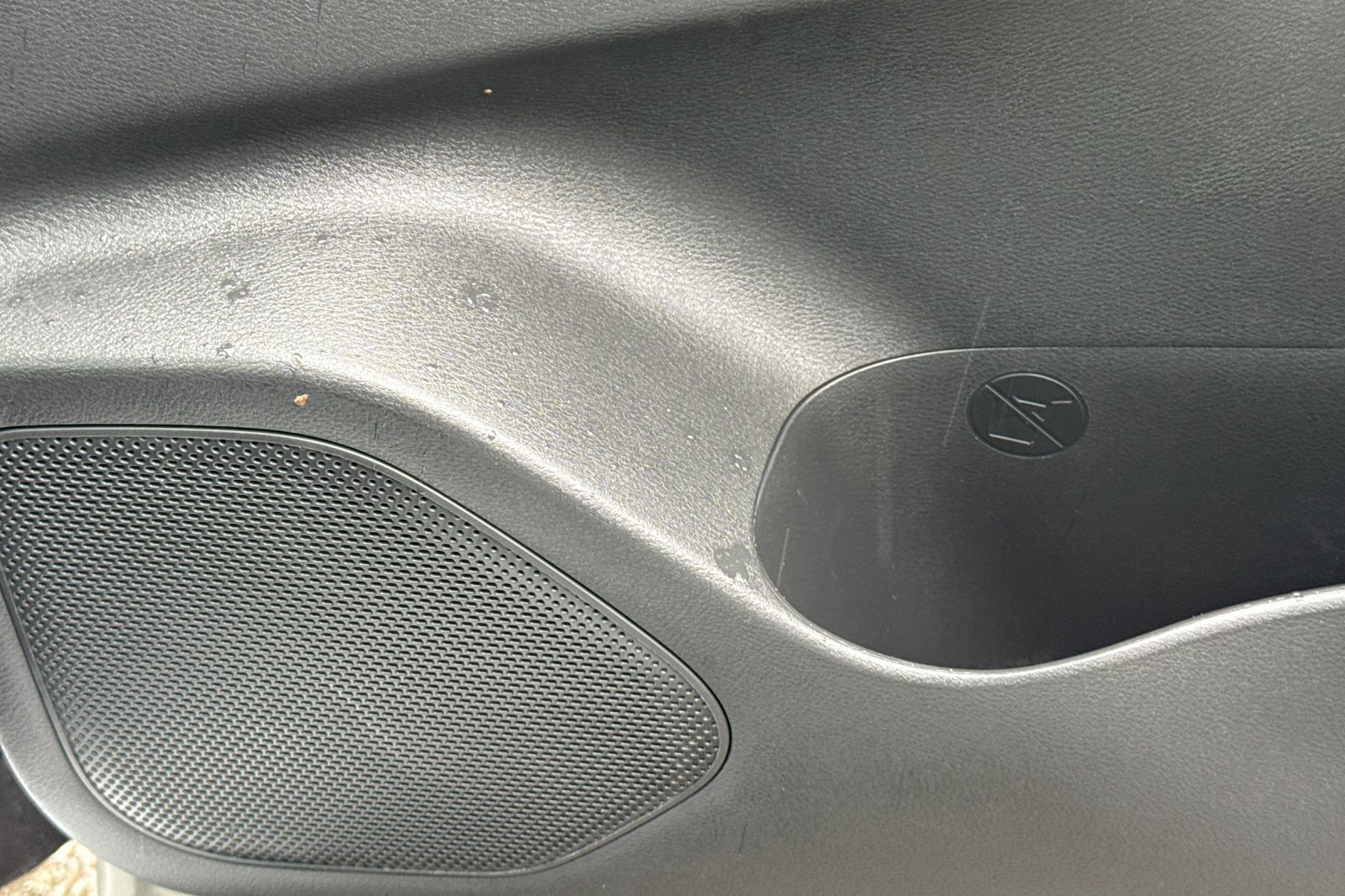 Certified 2024 Nissan Rogue SV FWD image 24