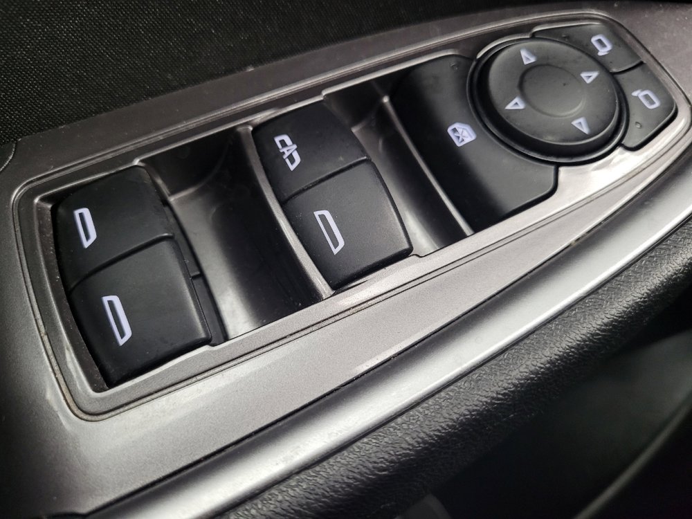 Used 2022 Chevrolet Malibu LT image 27