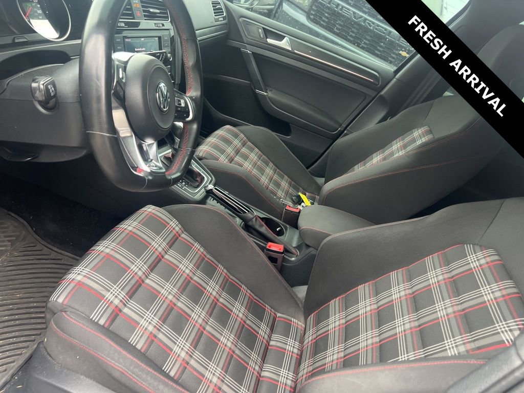 Used 2019 Volkswagen GTI S w/ Driver Assistance Package image 10
