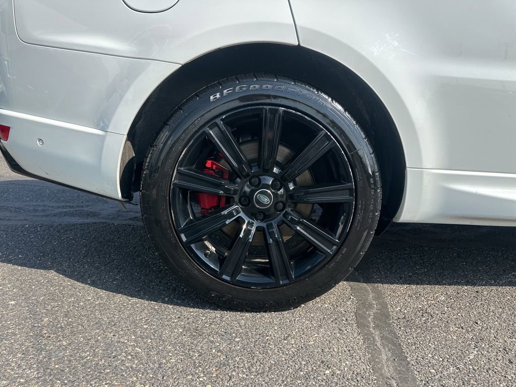 Used 2020 Land Rover Range Rover Sport HST image 21